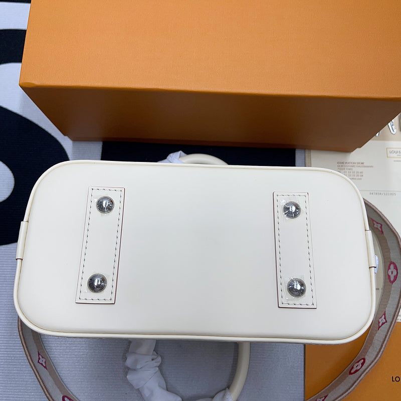 Lux-Totes - LOV Bags - 1371