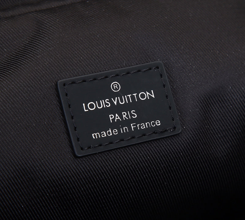 LOV - Luxurious Totes - 2532