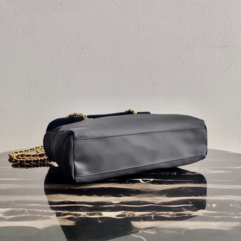 Luxurious Totes - Latest - 4703