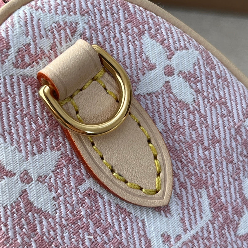 LOV - Luxurious Totes - 693