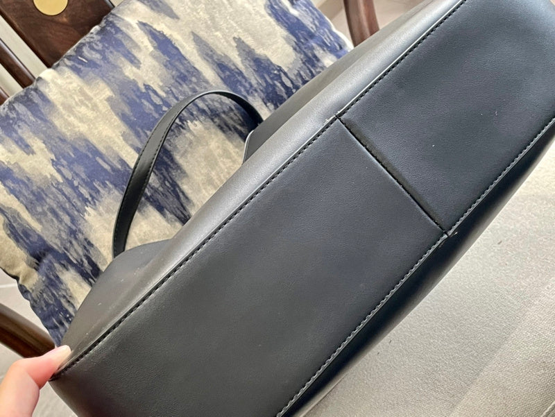 Luxurious Totes - PDA3 Bags - 218
