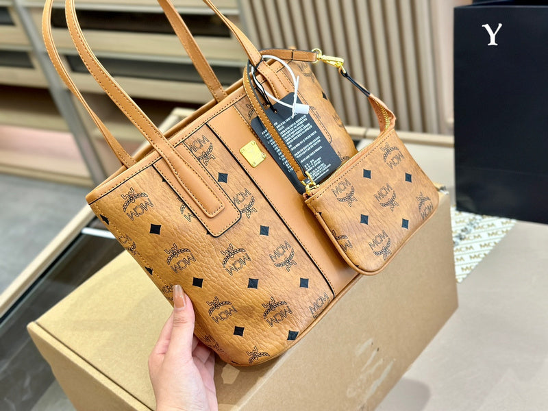 Luxurious Totes - CMM Bags - 007