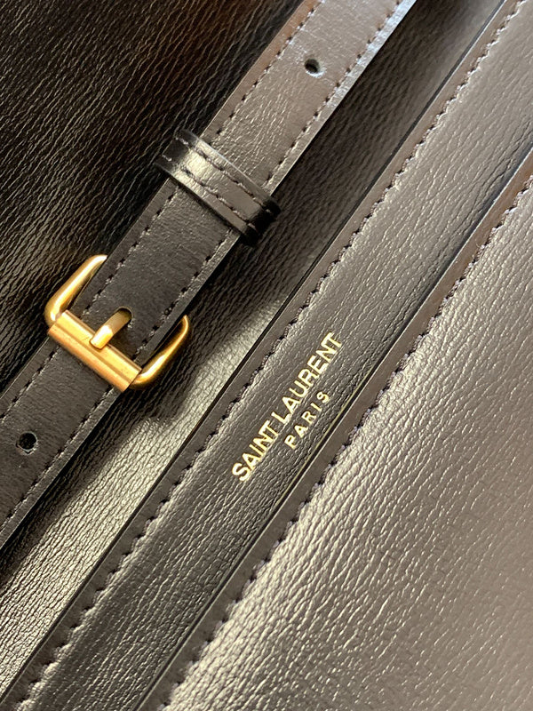 Luxurious Totes - Latest - 8608