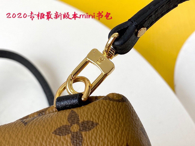LOV - Luxurious Totes - 1087