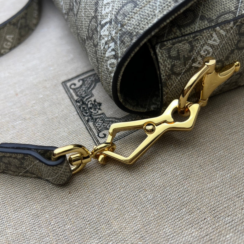 GUI - Luxurious Totes - 1258