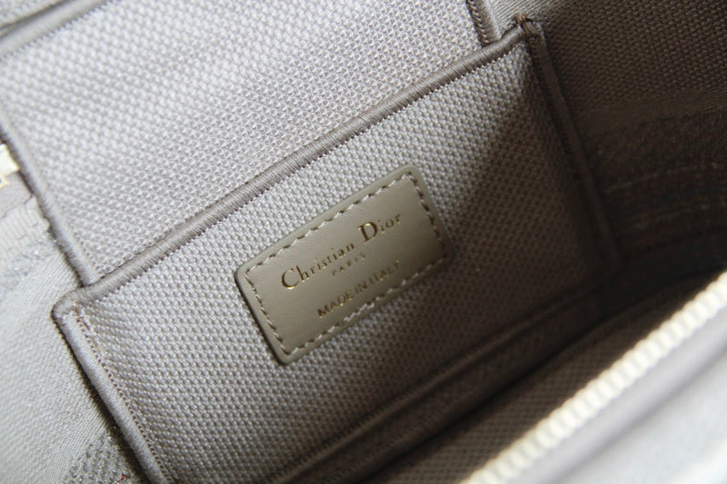 Luxurious Totes - Latest - 6515