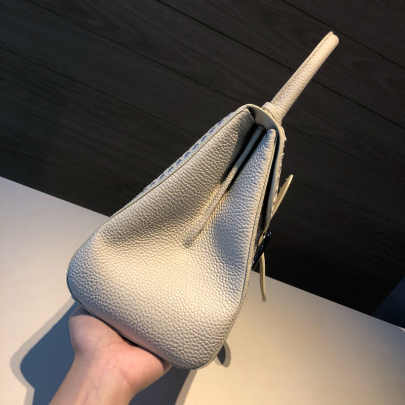 Luxurious Totes - Latest - 6022