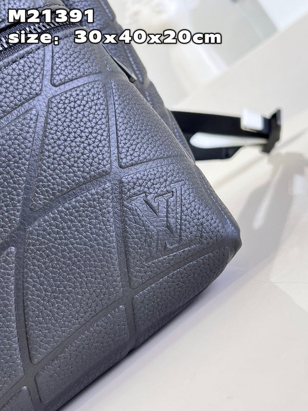 LOV - Luxurious Totes - 862