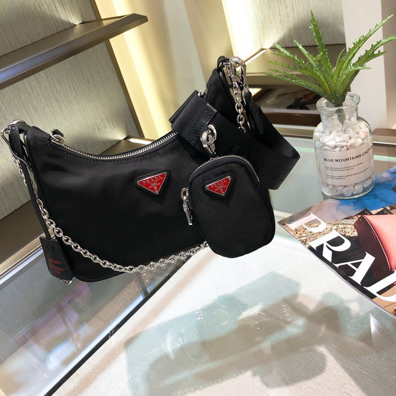PDA - Luxurious Totes - 030