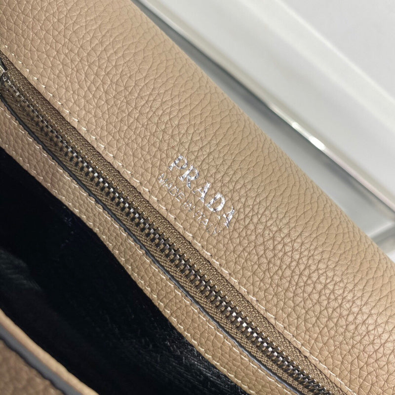 Luxurious Totes - Latest - 4609