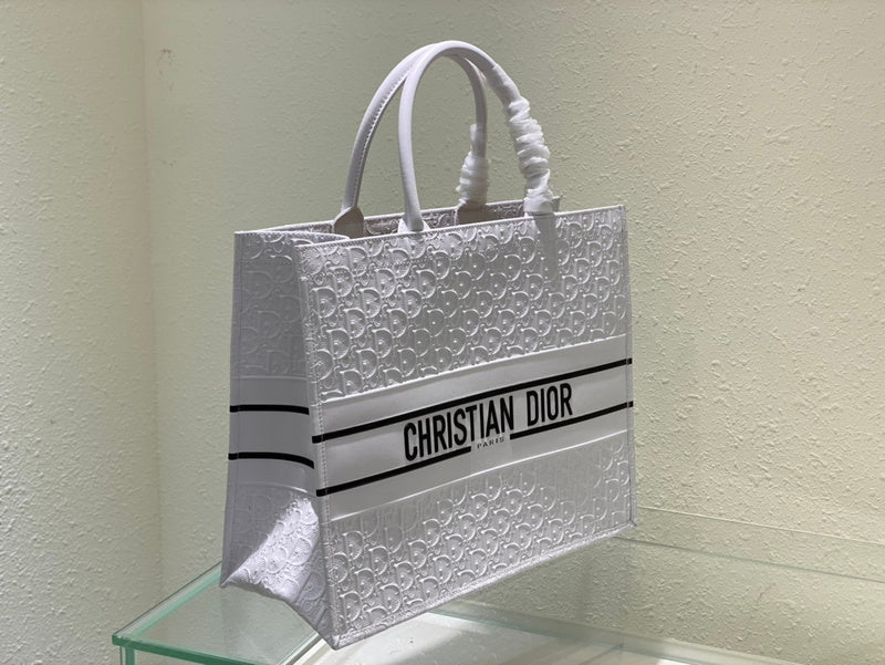 Luxurious Totes - Latest - 6345