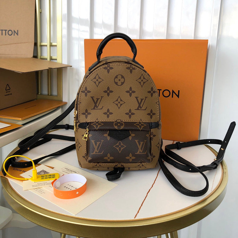 LOV - Luxurious Totes - 2522