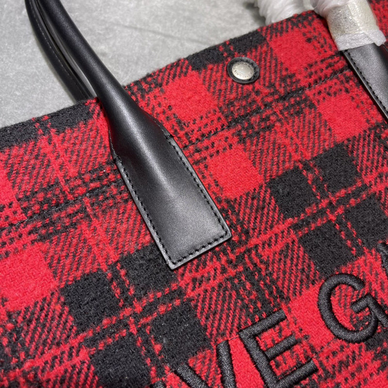 Luxurious Totes - Latest - 8795