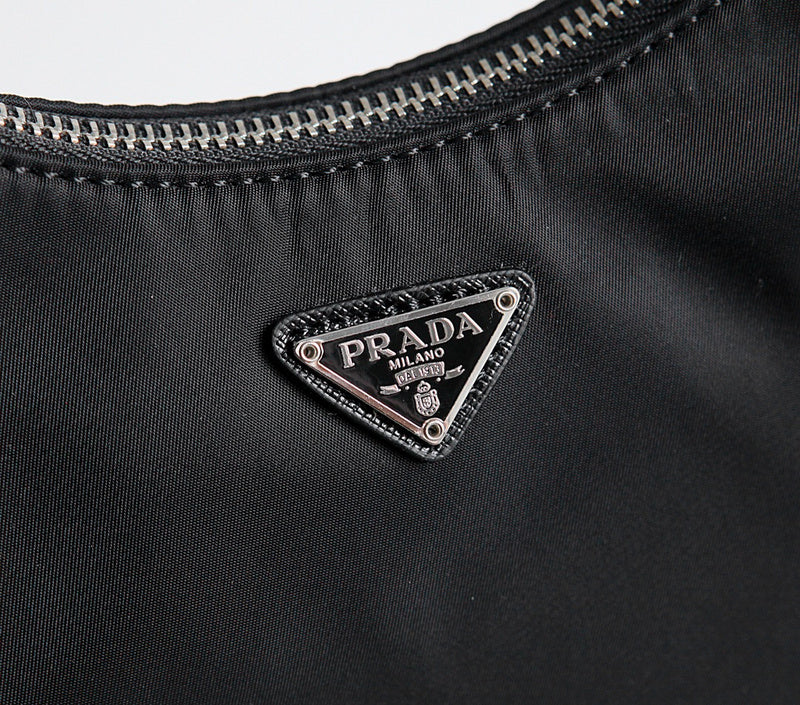 PDA - Luxurious Totes - 105