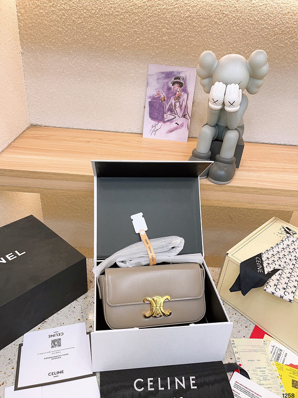 Style My Style - CLE2 Bags - 002