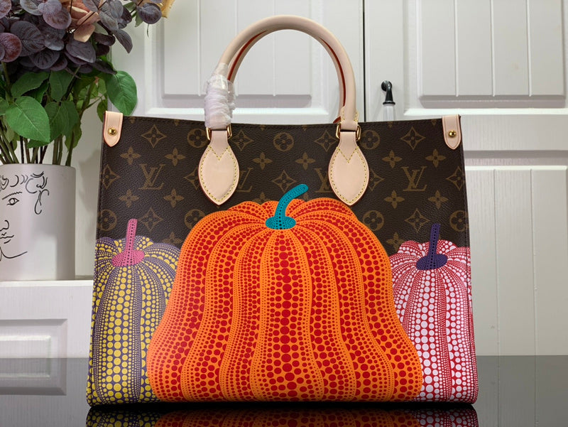 LOV - Luxurious Totes - 510