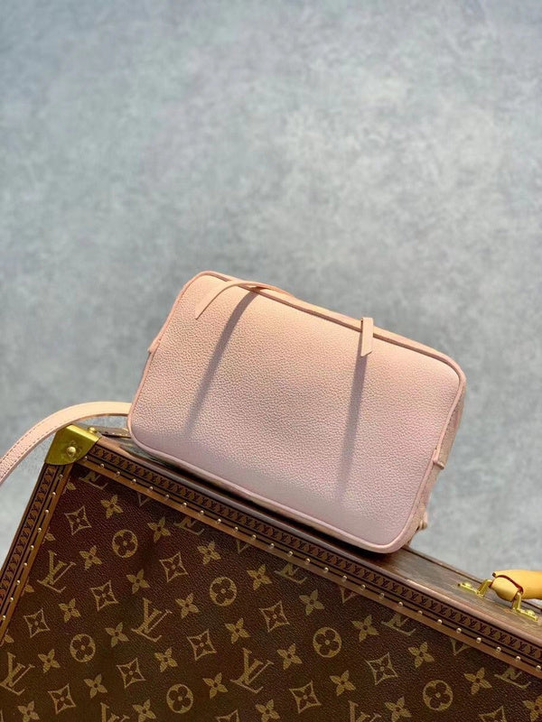 LOV - Luxurious Totes - 1450