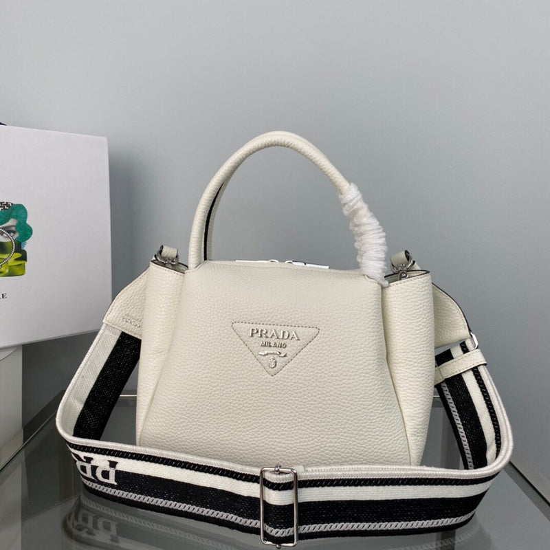 Luxurious Totes - Latest - 4577