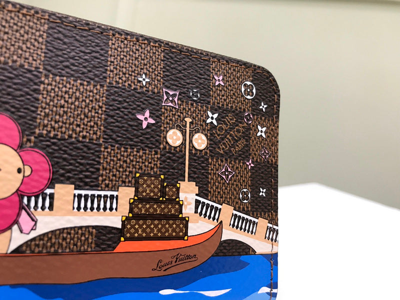 Luxurious Totes - Latest - 627