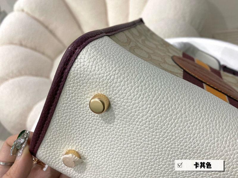 Luxurious Totes - CCH2 Bags - 083