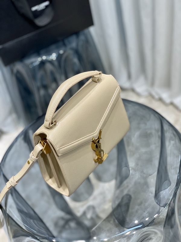 Luxurious Totes - Latest - 8964