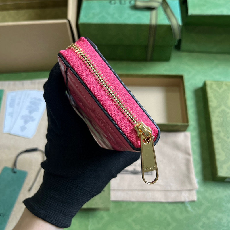 GUI - Luxurious Totes - 202