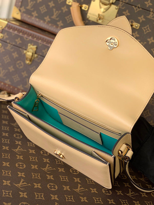 Luxurious Totes - Latest - 1264