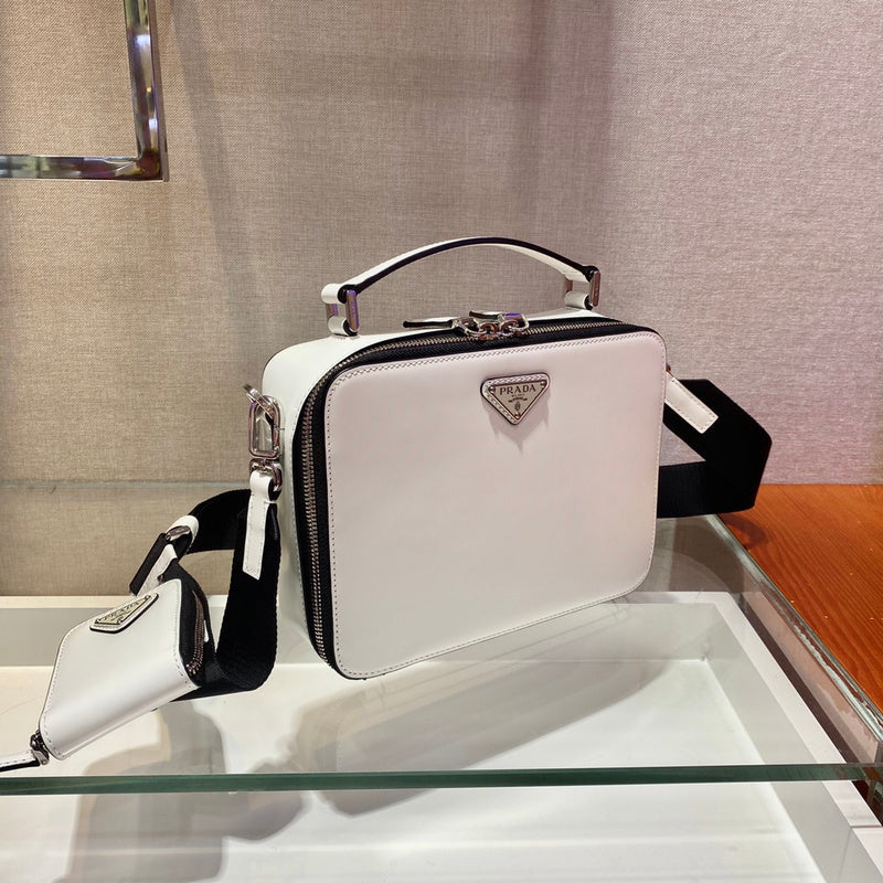 PDA - Luxurious Totes - 003