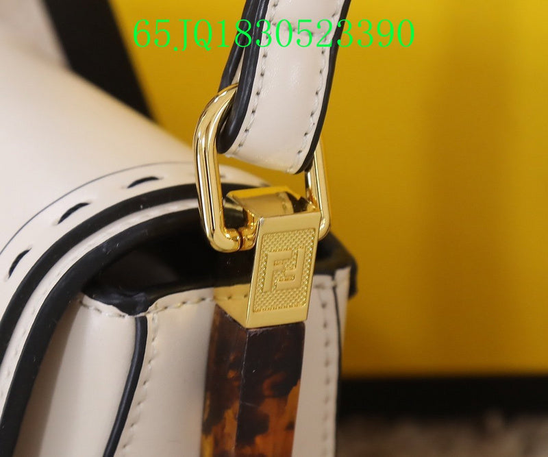 GC - Shoulder - 3217