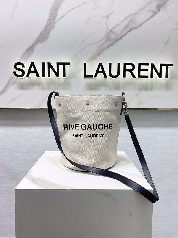 Luxurious Totes - Latest - 8704
