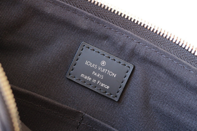 LOV - Luxurious Totes - 2044