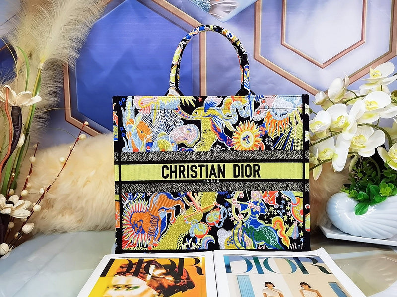 Luxurious Totes - Latest - 6400