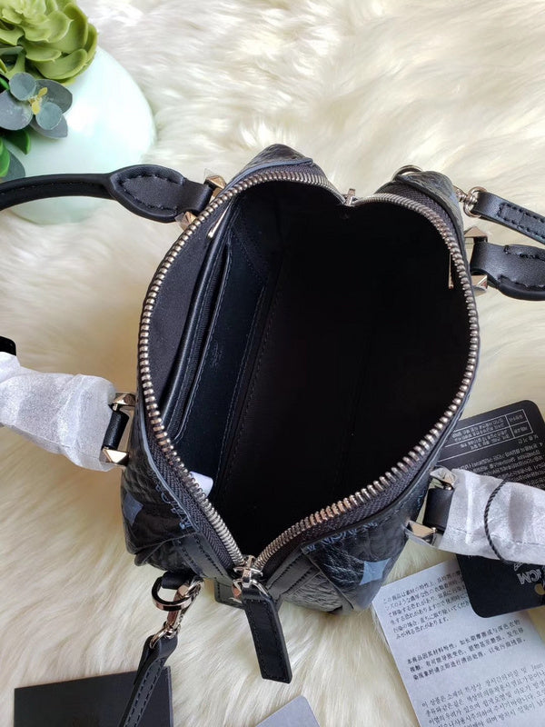Luxurious Totes - Latest - 7890