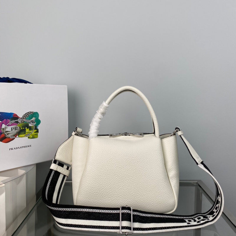 Luxurious Totes - Latest - 4577