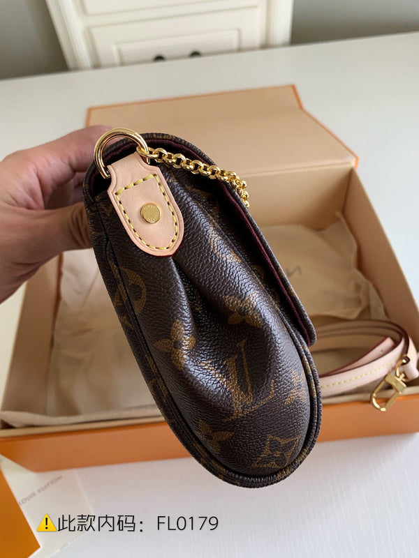 Luxurious Totes - Latest - 3640