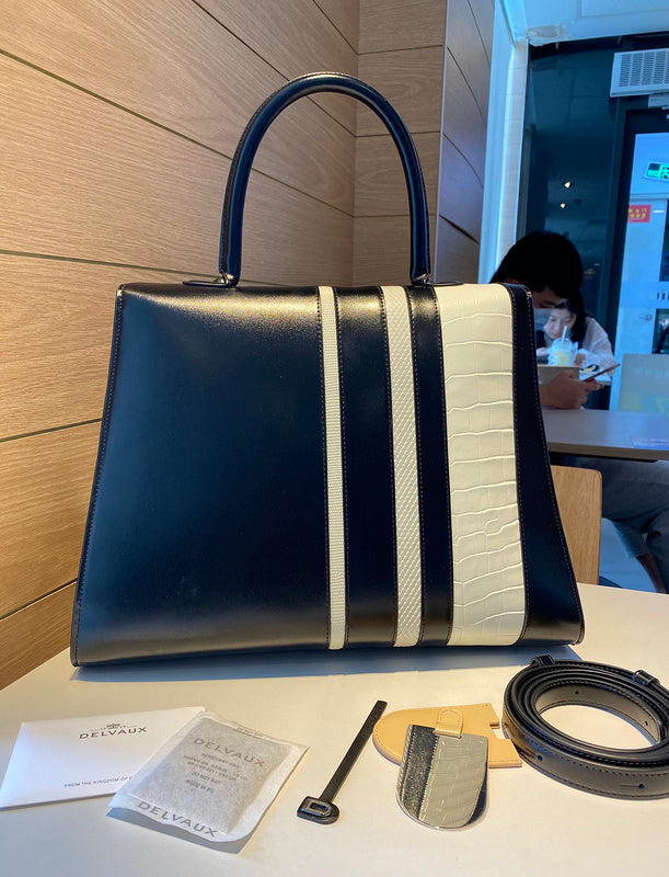 Luxurious Totes - Latest - 6129