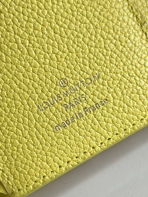 LOV - Luxurious Totes - 1664