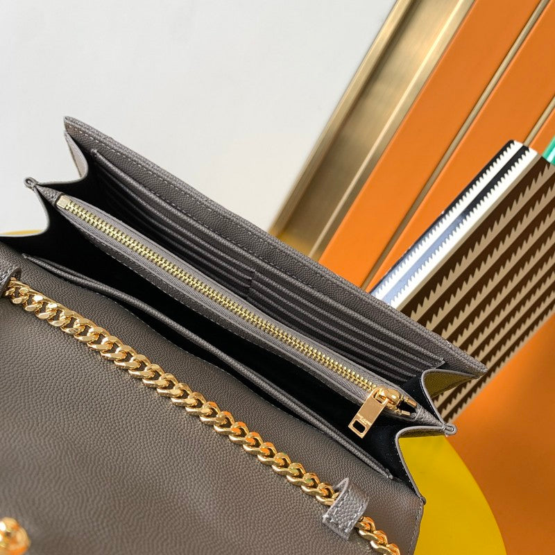 Luxurious Totes - Latest - 8104