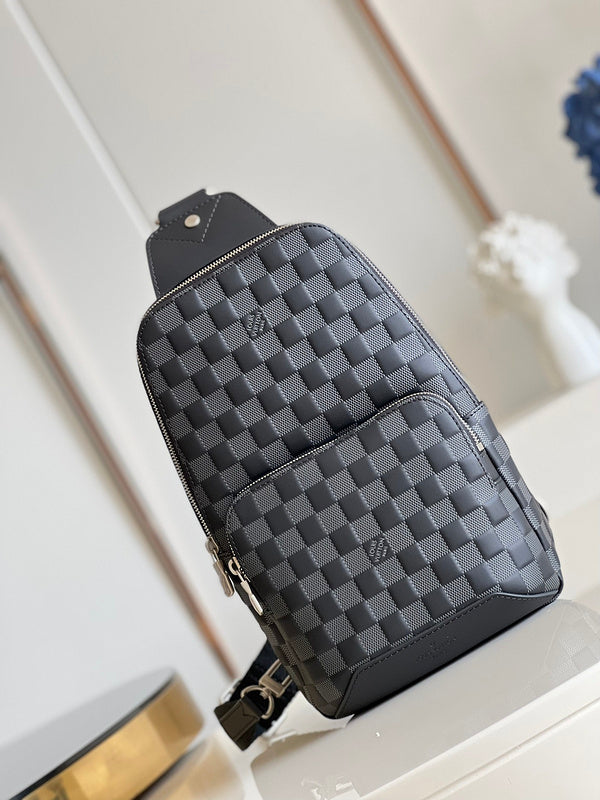 LOV - Luxurious Totes - 1115