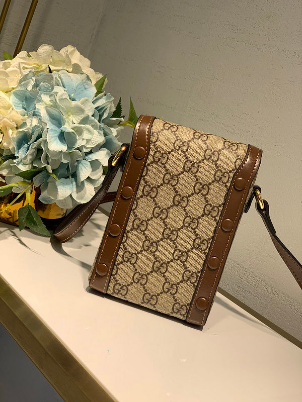 GUI - Luxurious Totes - 453