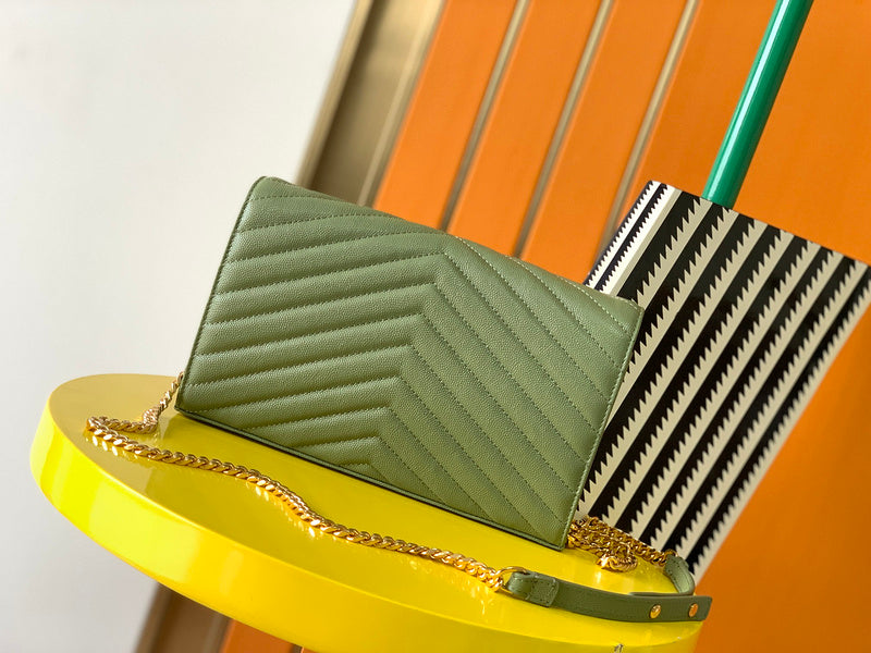 Luxurious Totes - Latest - 8181