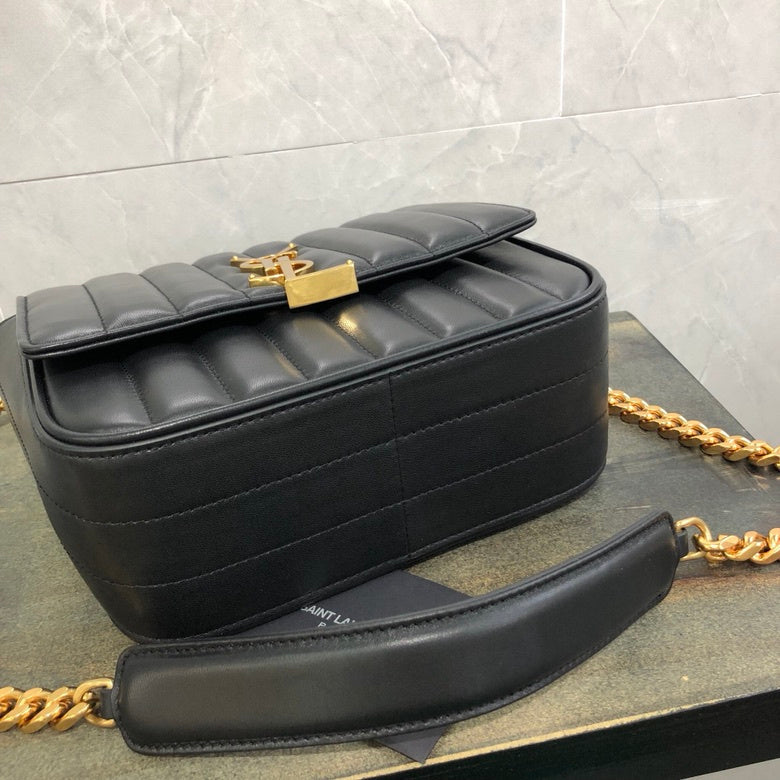 Luxurious Totes - Latest - 9535