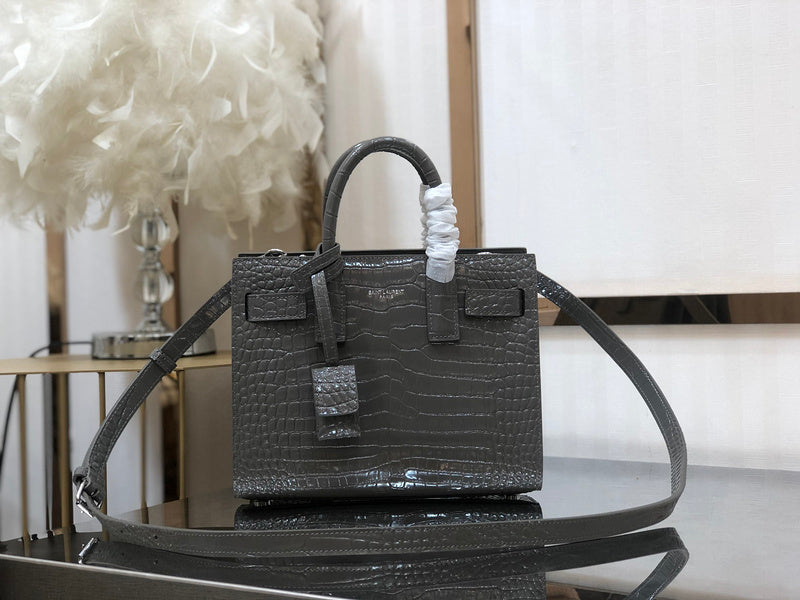 Luxurious Totes - Latest - 9111