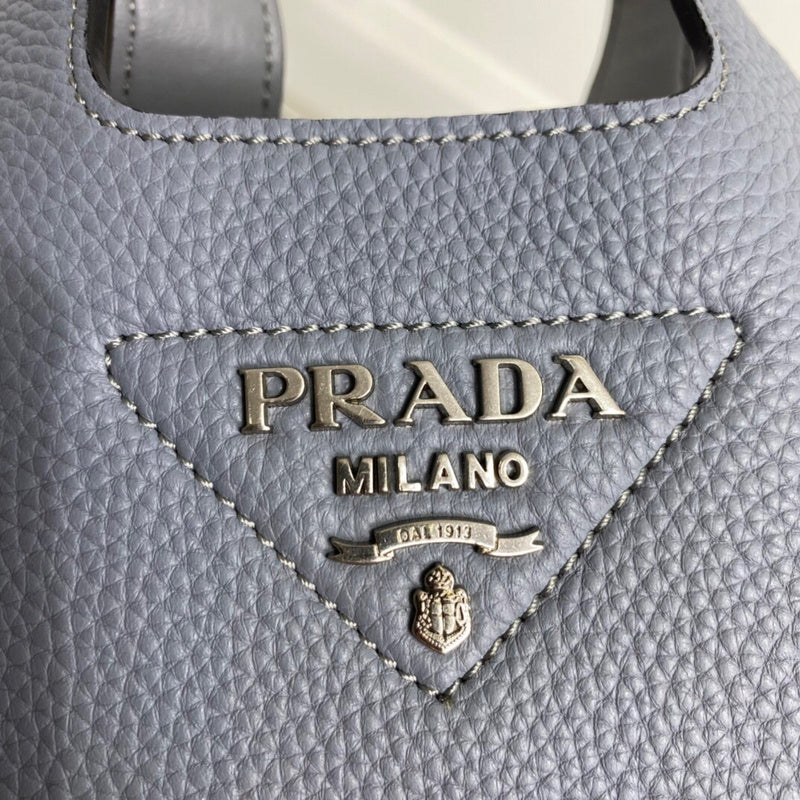 Luxurious Totes - Latest - 4631