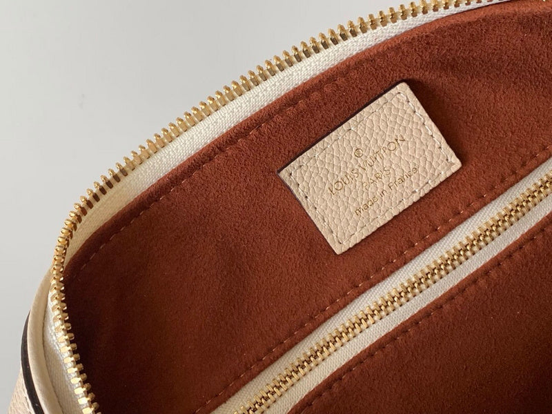 Luxurious Totes - Latest - 9679