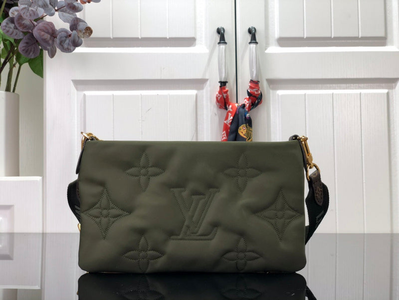 LOV - Luxurious Totes - 2214