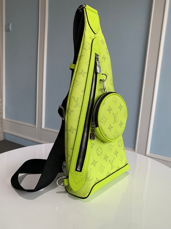 LOV - Luxurious Totes - 031