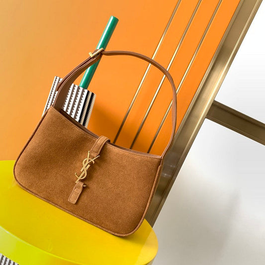 Luxurious Totes - Latest - 8099