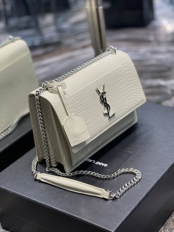 Luxurious Totes - Latest - 8545
