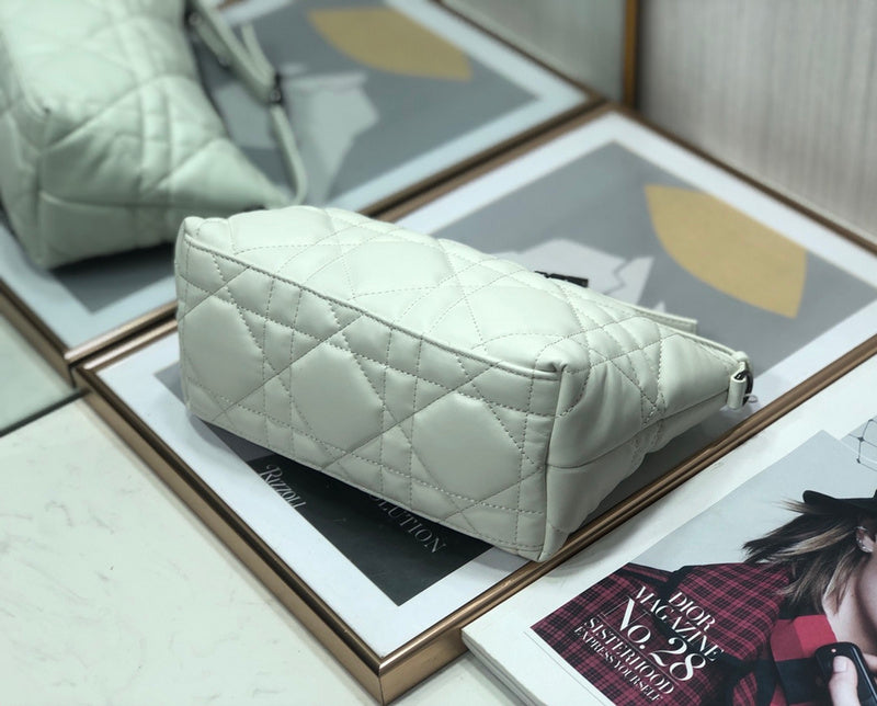 Luxurious Totes - Latest - 6444